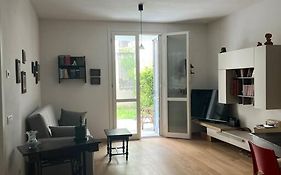 Apartment Downtown Florence, Moderno Con Giardino